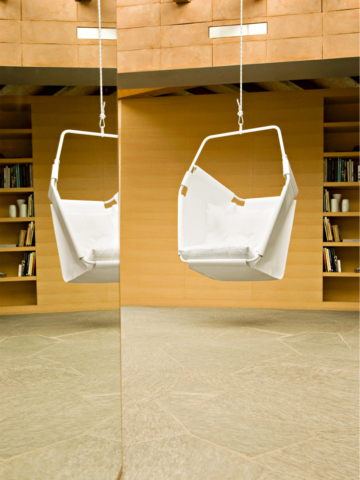 BUSNELLI MOONDANCE 1